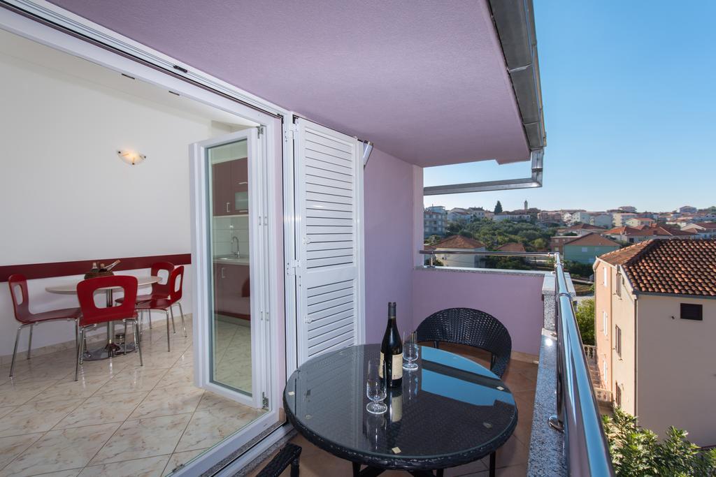Apartments Jaman Ivan โตรกีร์ ภายนอก รูปภาพ